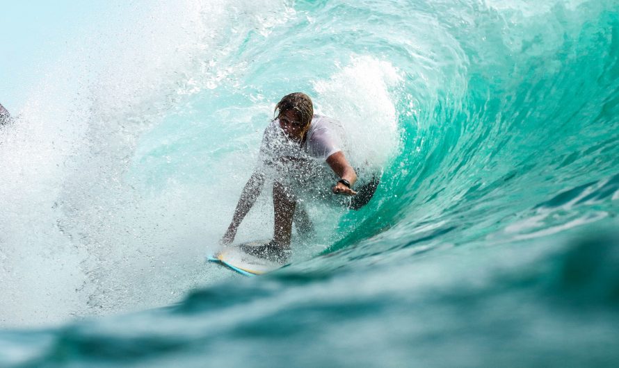 To Improve Your Surfing Skills, You Need to Use the 10,000-Hour Rule for Further Effective Practice