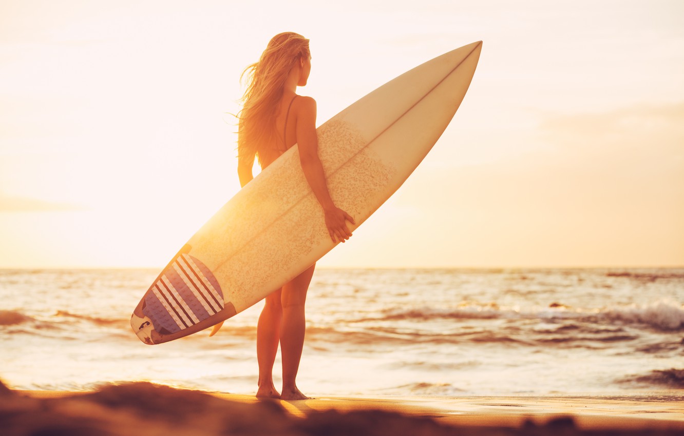 girl-surfboard-surfing-beach