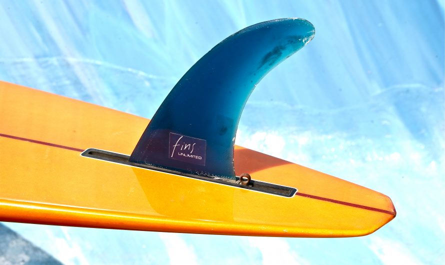 Choose the Correct Position of Your Surfboard Central Fin to Improve Your Riding Performance