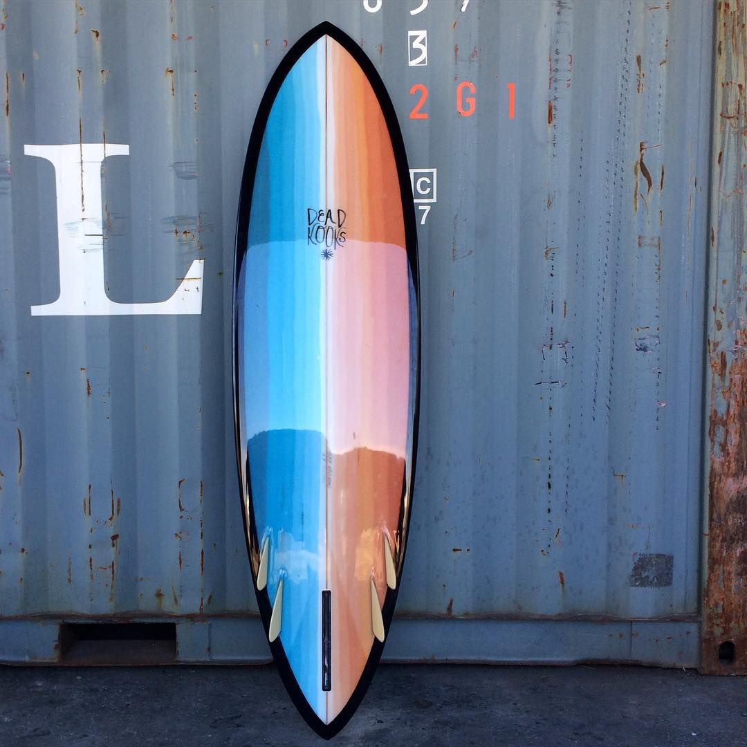 Glossy surfboard finish