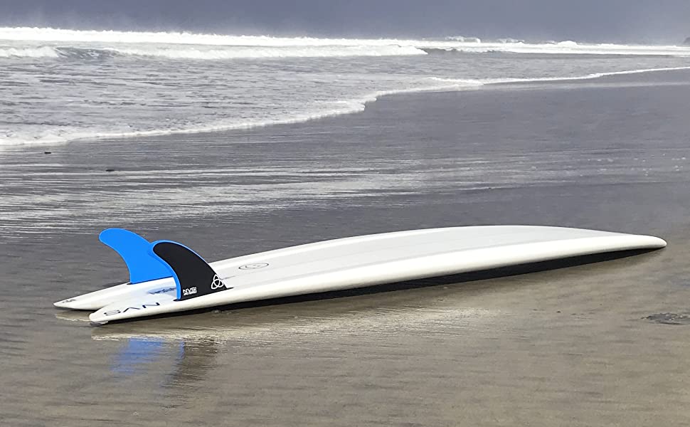 Twin surfboard fins