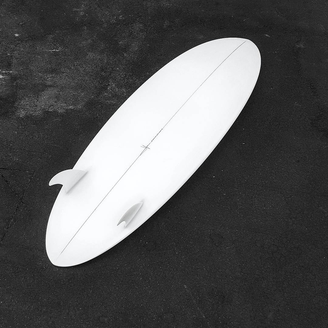 Twin fin surfboard