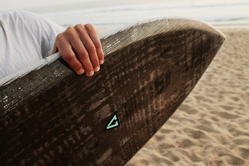Eco-surfboard made from recycled cardboard