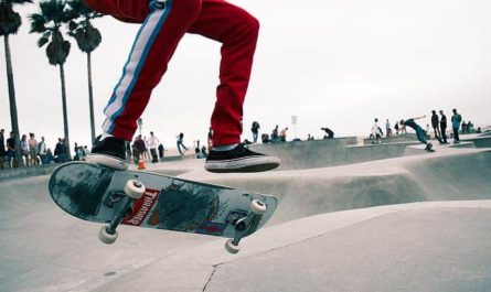 person-doing-skateboarding-tricks