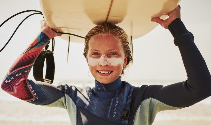 Apply Special Surfers’ Sun Cream to Protect Your Body against Harmful Effects of UV Rays
