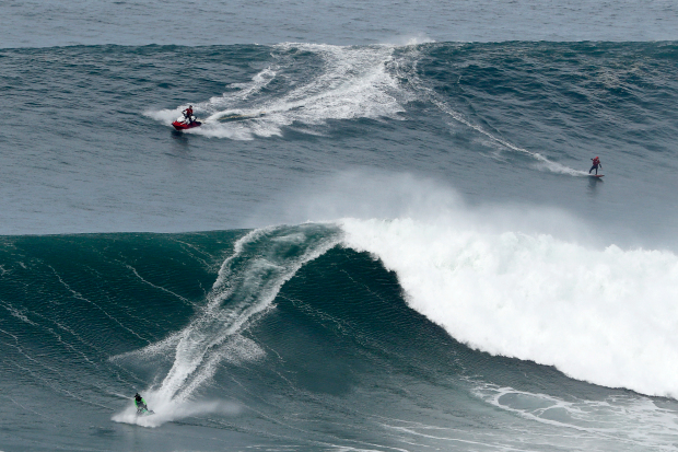 Portugal Big Wave Surf