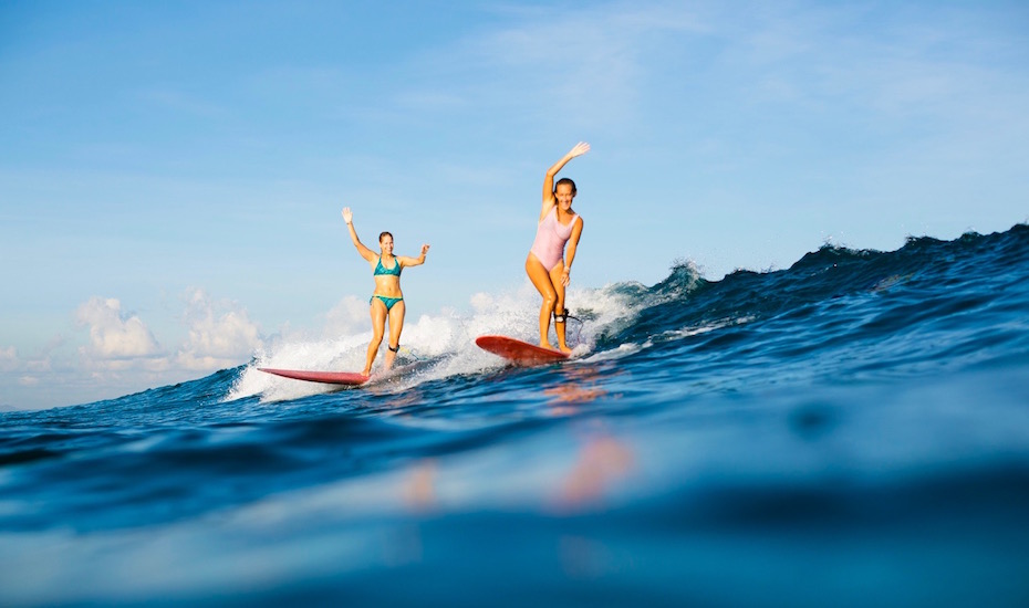 surf girls