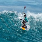 Conquering the waves on an electric surfboard – how to do it right