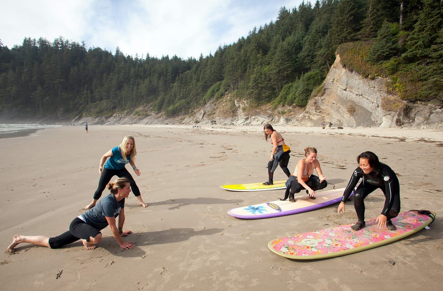 Surfing lessons Oregon Coast 