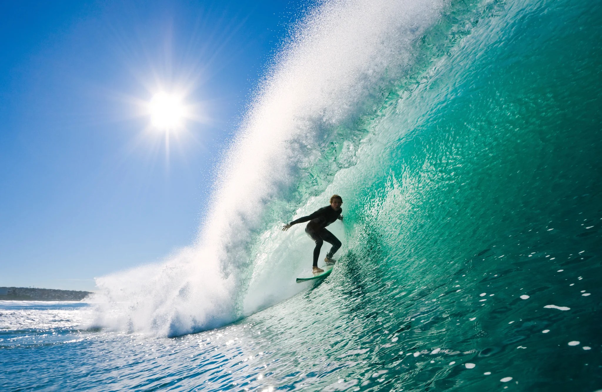 Guy_Surfing